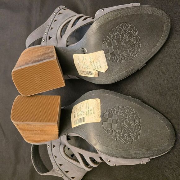 VINCE CAMUTO Reston Block High Heel  SANDALS - Picture 8 of 11